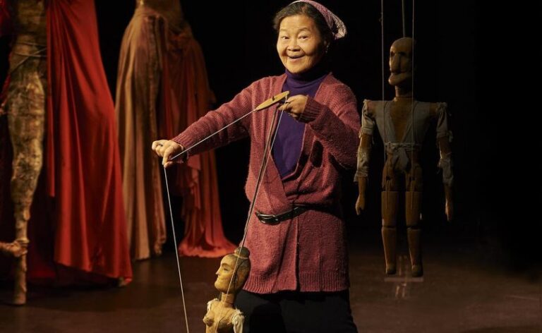 How Did Noriko Nishimoto Help Thousands of Japanese Discover Australia?